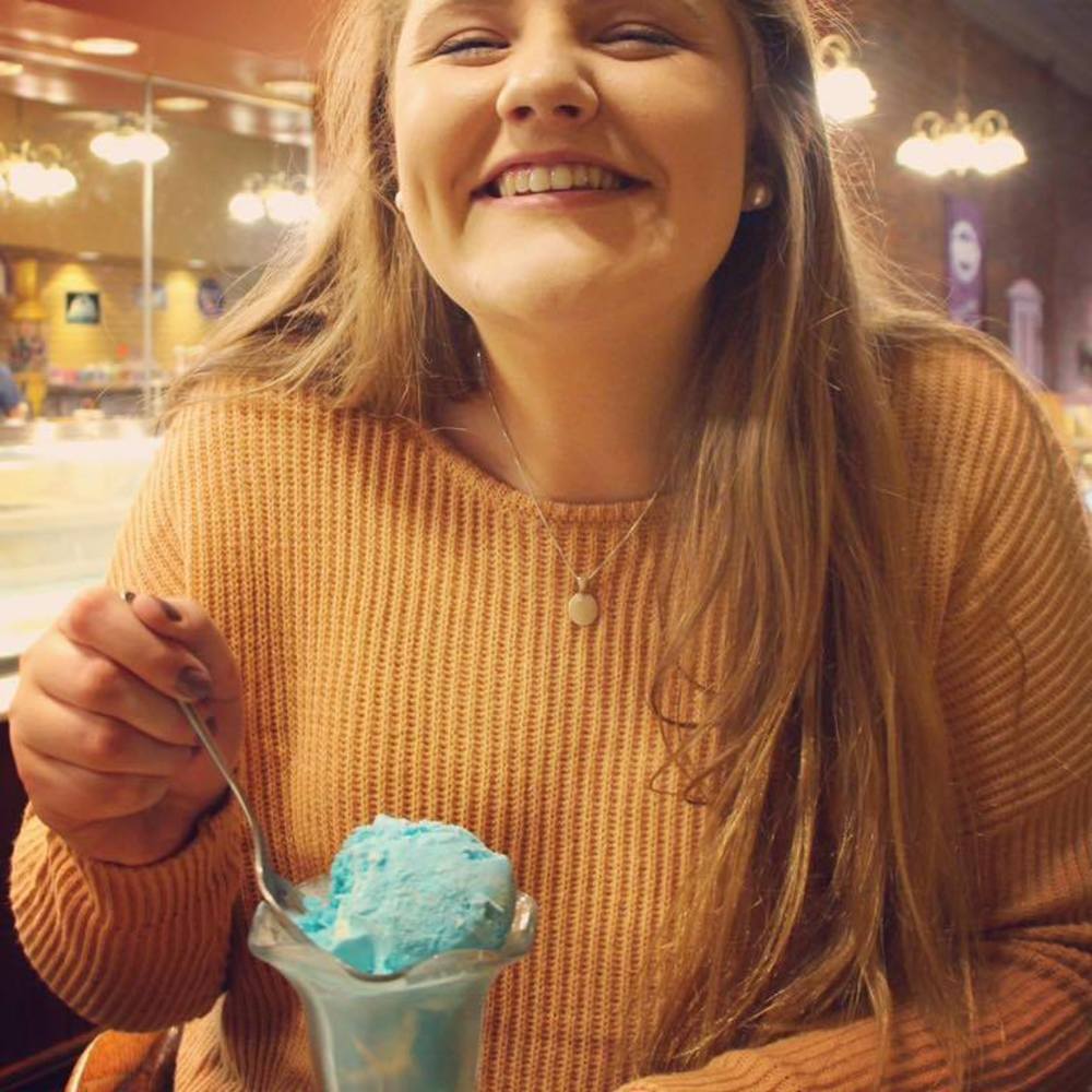 Meet your Posher, Samantha